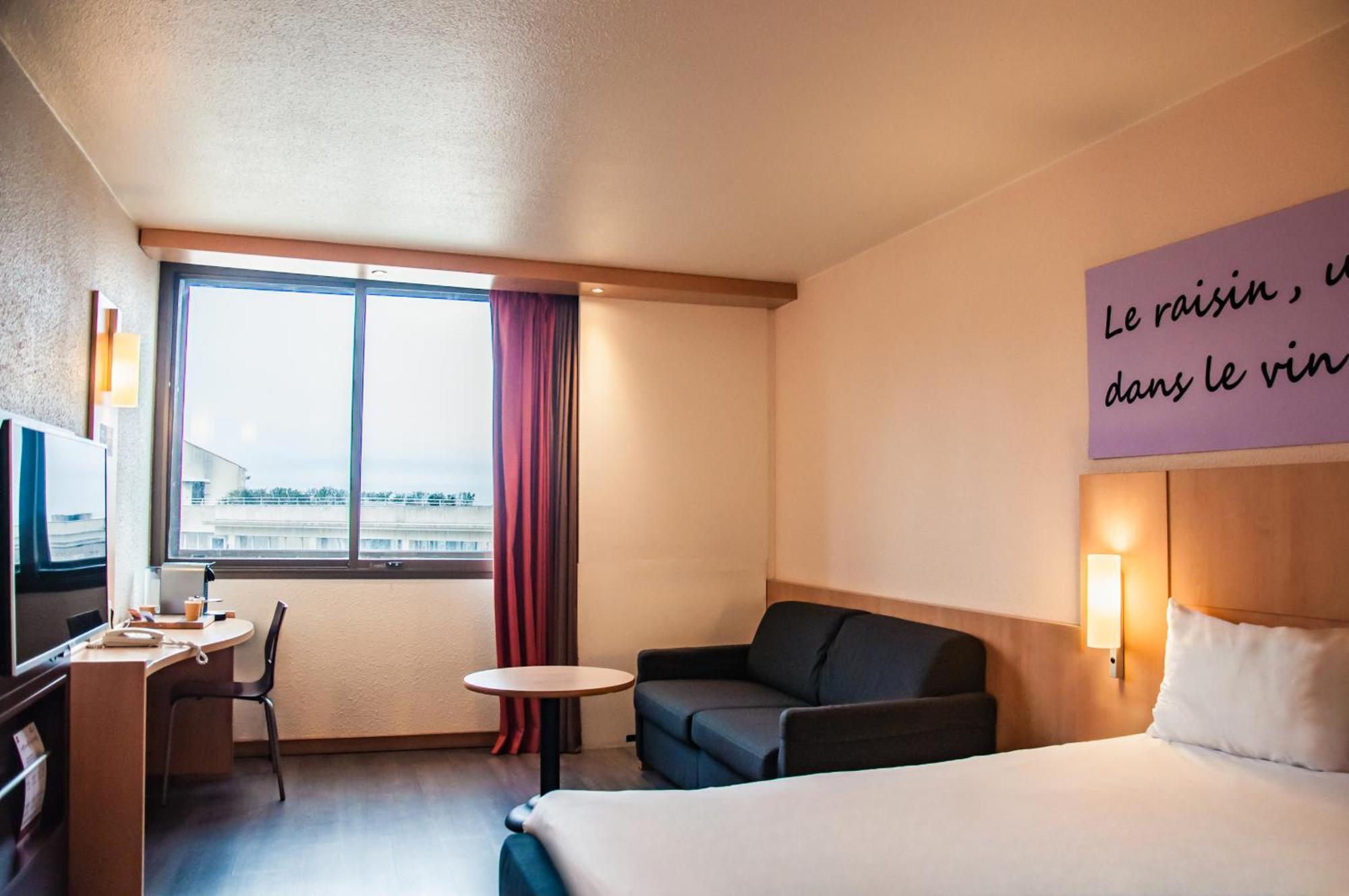 Ibis Montpellier Centre Comedie Exterior foto